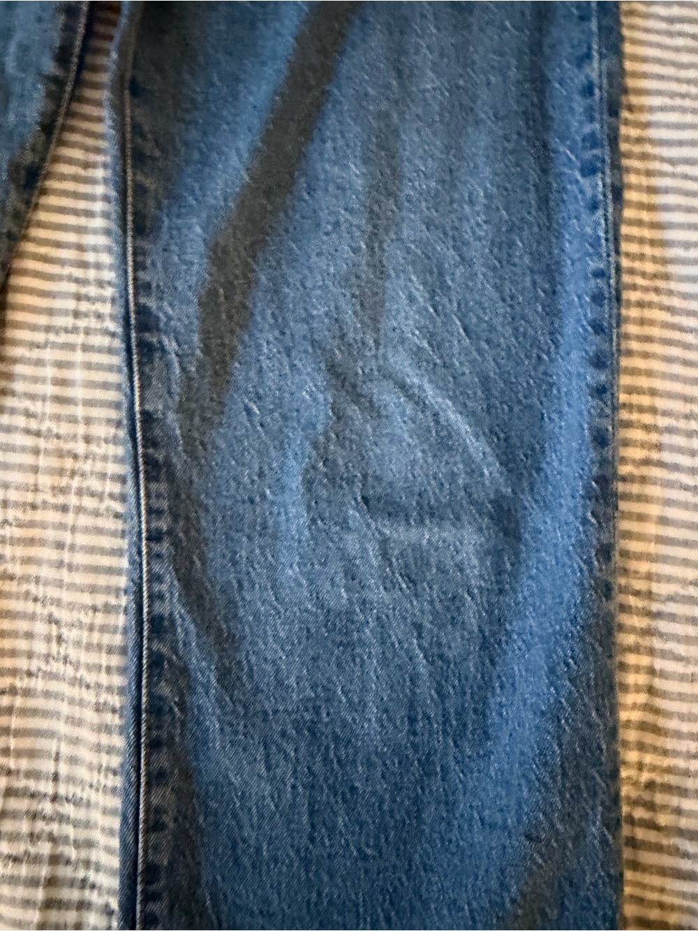 Levi’s Ribcage Straight - Picture 2 of 6